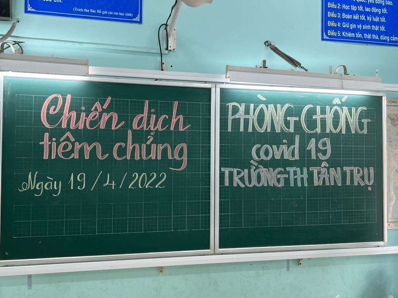 TRẠM Y TẾ PHƯỜNG 15 THỰC HIỆN TIÊM VẮC XIN PHÒNG COVID-19 CHO TRẺ TỪ 5 -12 TUỔI TẠI TRƯỜNG TIỂU HỌC TÂN TRỤ VÀ NGUYỄN VĂN KỊP NĂM 2022